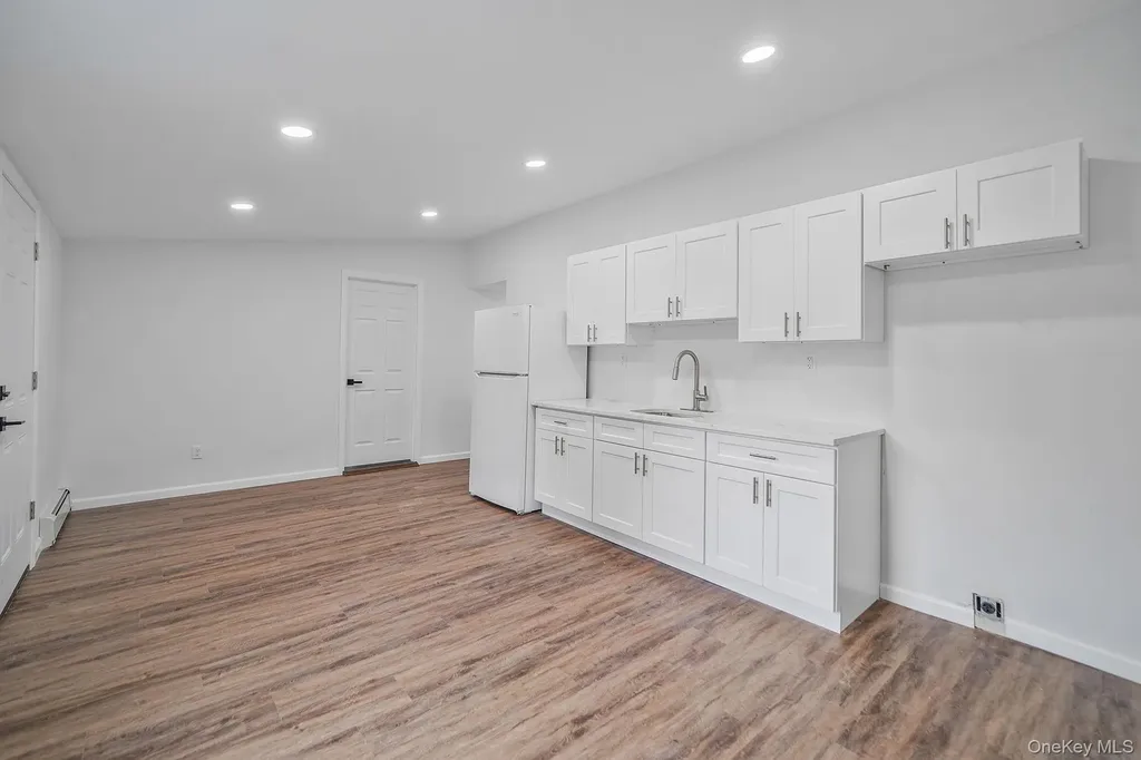 167 Silverleaf Lane Islandia NY 11749