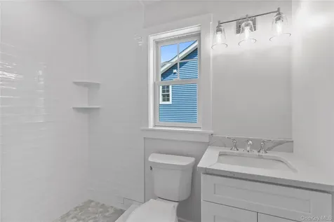 561 King Street Port Chester NY 10573