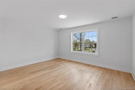 561 King Street Port Chester NY 10573