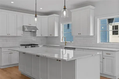 561 King Street Port Chester NY 10573