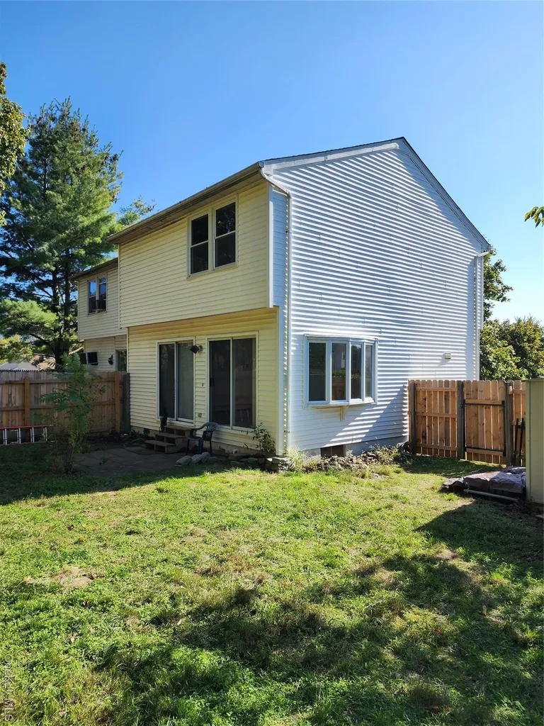 3 Harbor Hill Court Beacon NY 12508