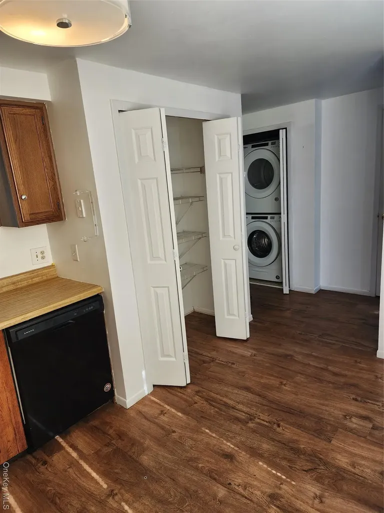 3 Harbor Hill Court Beacon NY 12508