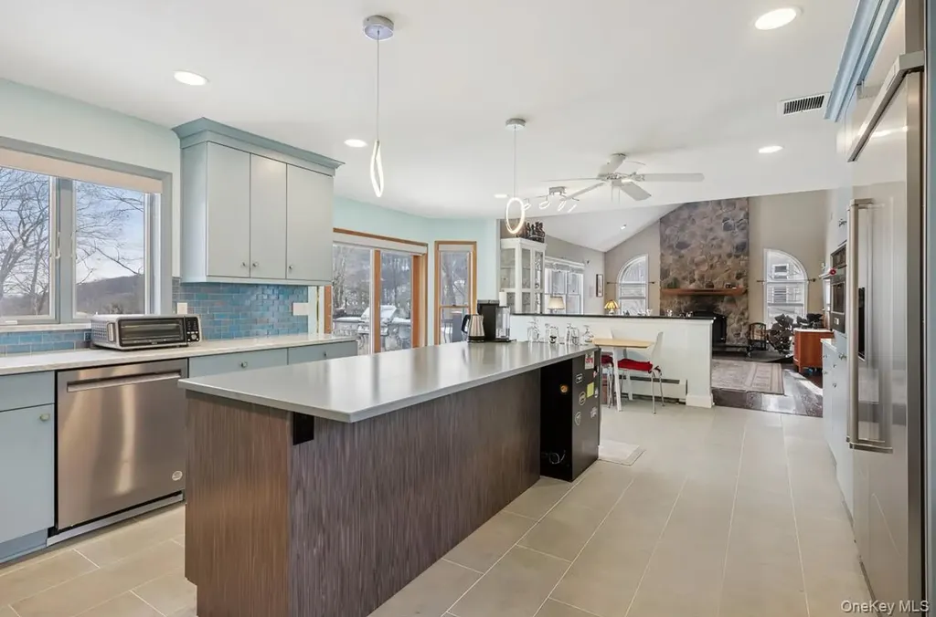 7 Gooler Court Stony Point NY 10980