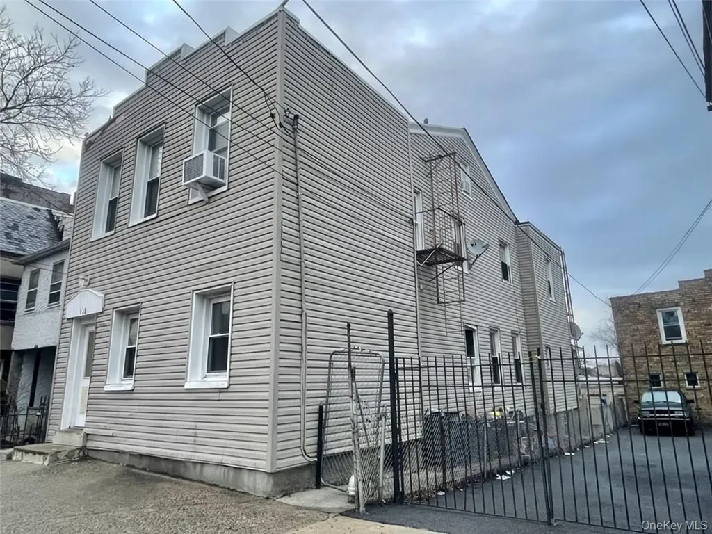 125 N 5th Avenue Mount Vernon NY 10550