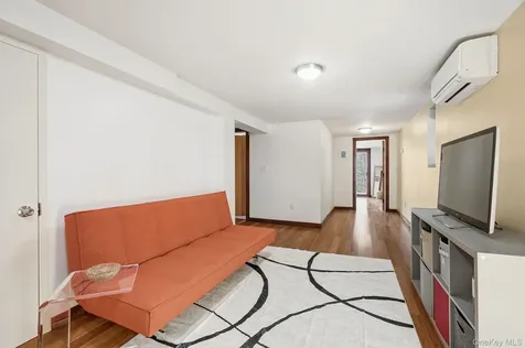 16 Park Hill Terrace Dobbs Ferry NY 10522