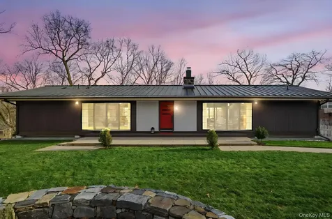 16 Park Hill Terrace Dobbs Ferry NY 10522