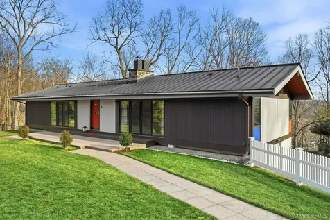 16 Park Hill Terrace Dobbs Ferry NY 10522