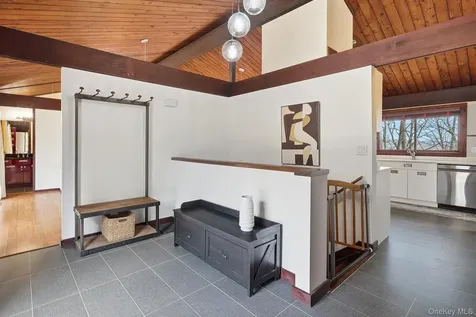 16 Park Hill Terrace Dobbs Ferry NY 10522