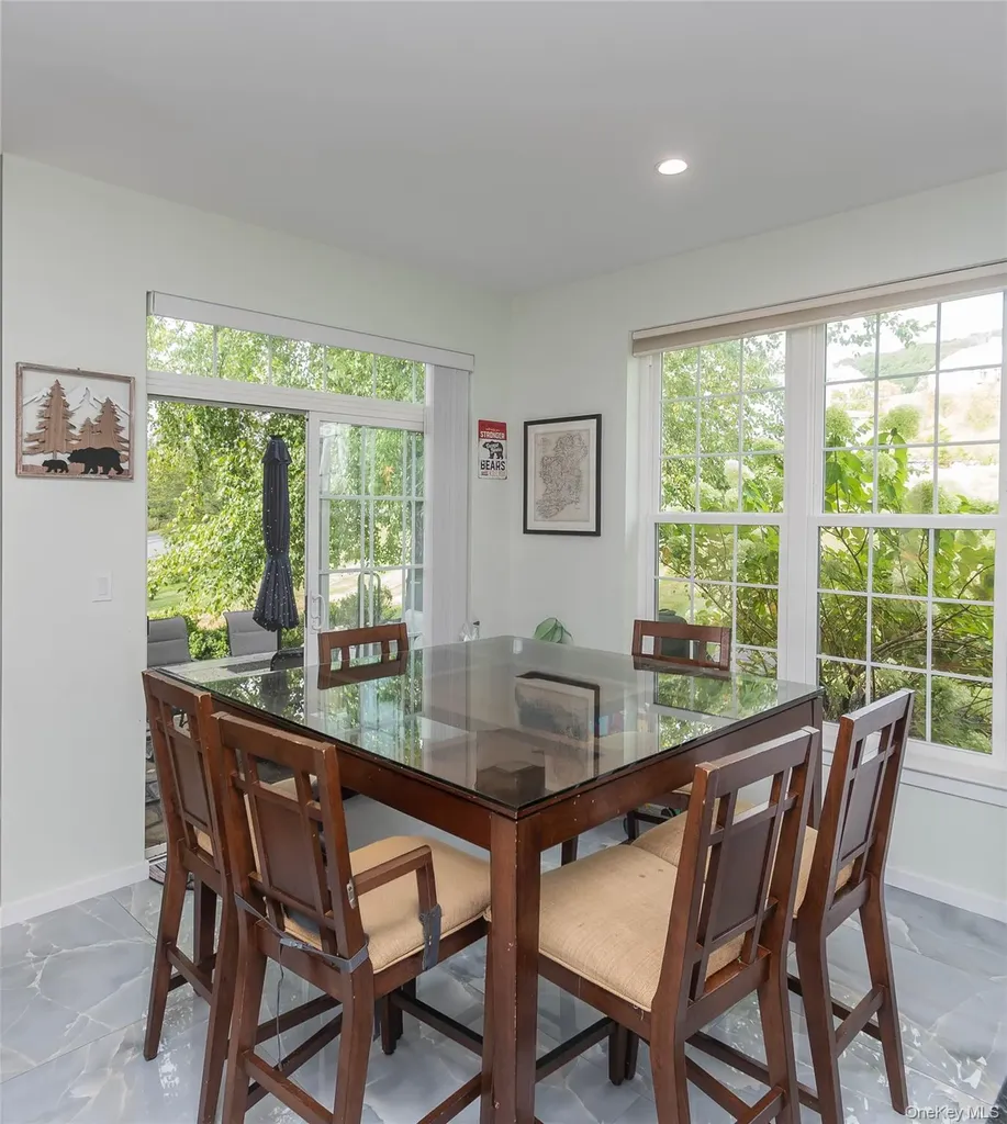 21 Castleton Drive Highland Mills NY 10930