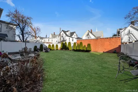 149 S 10th Avenue Mount Vernon NY 10550