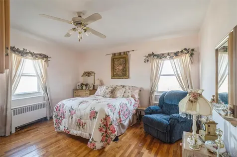 138-11 Beach Channel Drive Belle Harbor NY 11694