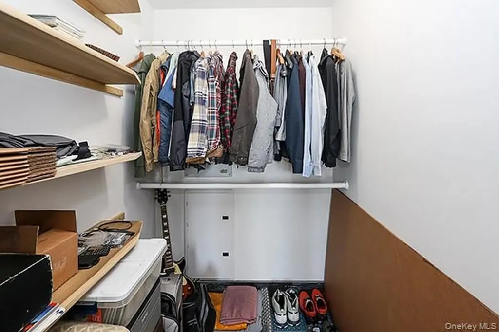 6334 Fresh Pond Road Ridgewood NY 11385