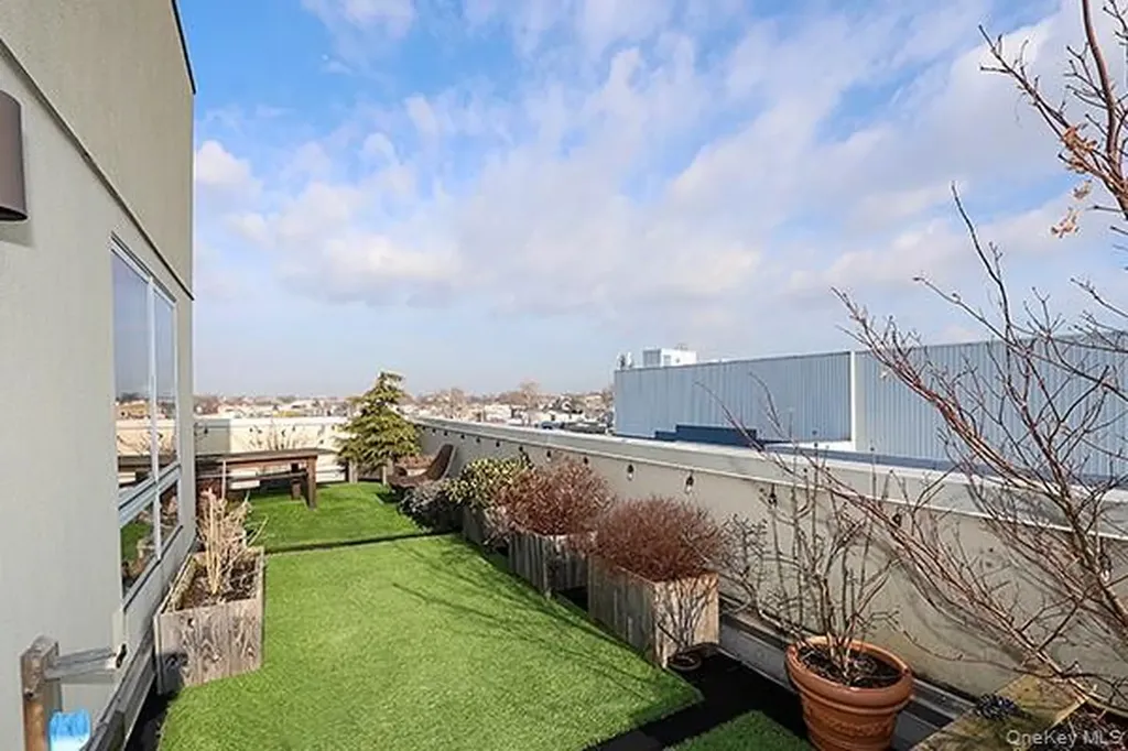 6334 Fresh Pond Road Ridgewood NY 11385