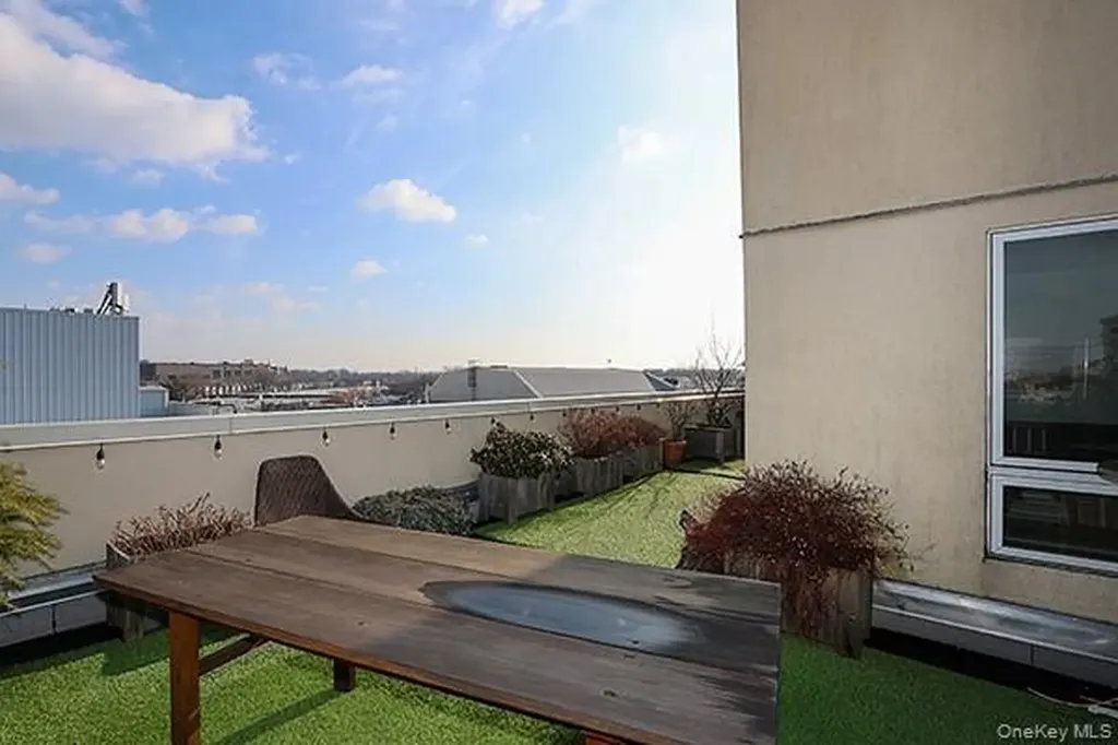 6334 Fresh Pond Road Ridgewood NY 11385