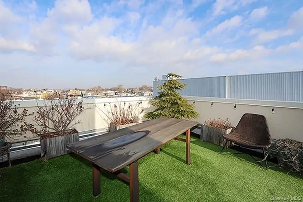 6334 Fresh Pond Road Ridgewood NY 11385
