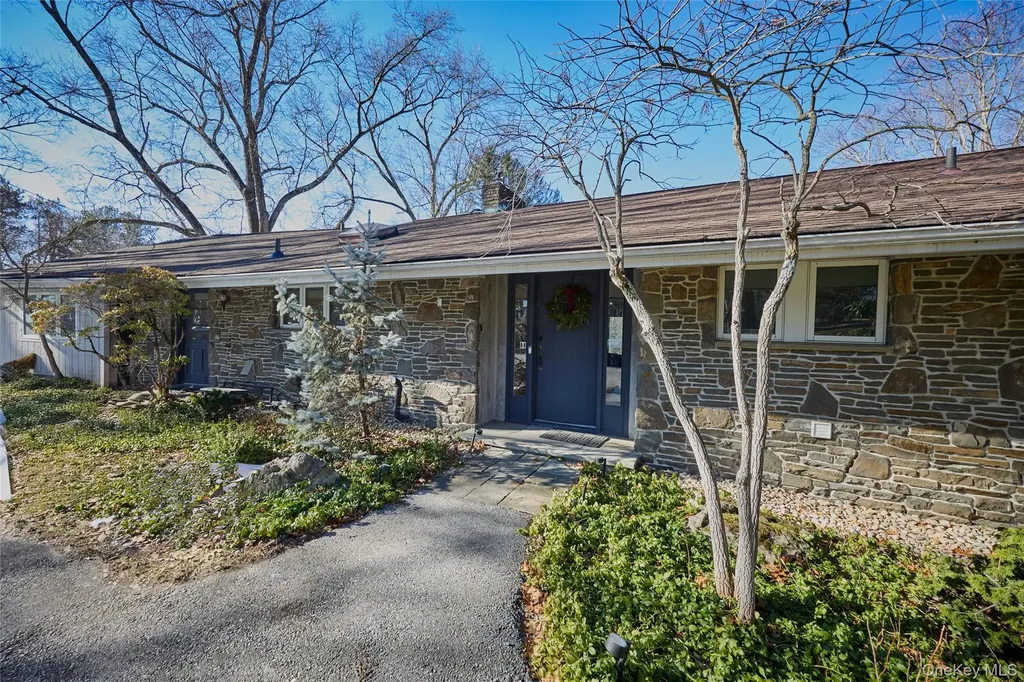 90 Cedar Avenue Poughkeepsie NY 12603