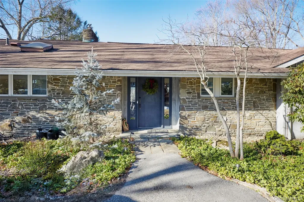 90 Cedar Avenue Poughkeepsie NY 12603