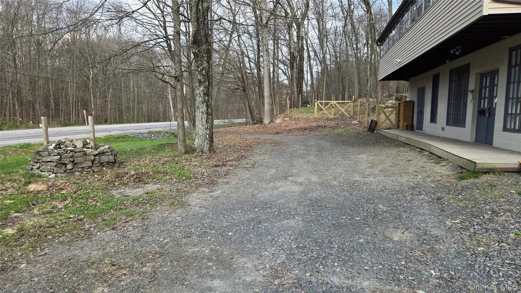 1 Union School Road Montgomery NY 12549