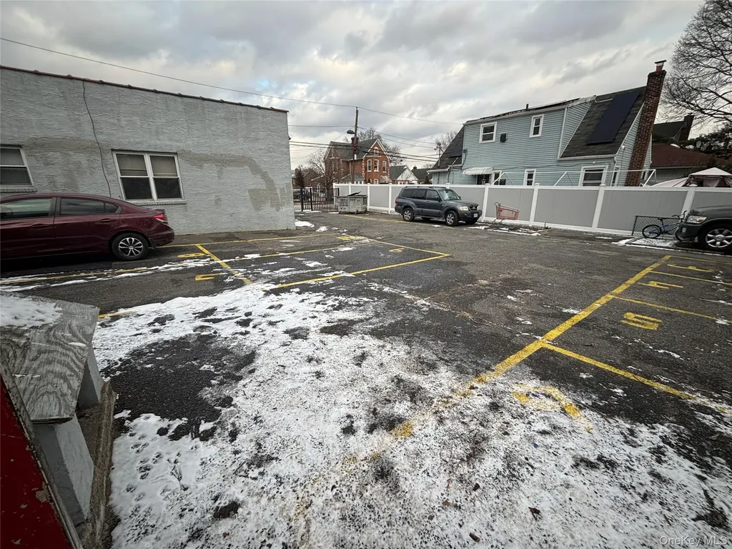 83-91 Ocean Avenue Valley Stream NY 11580