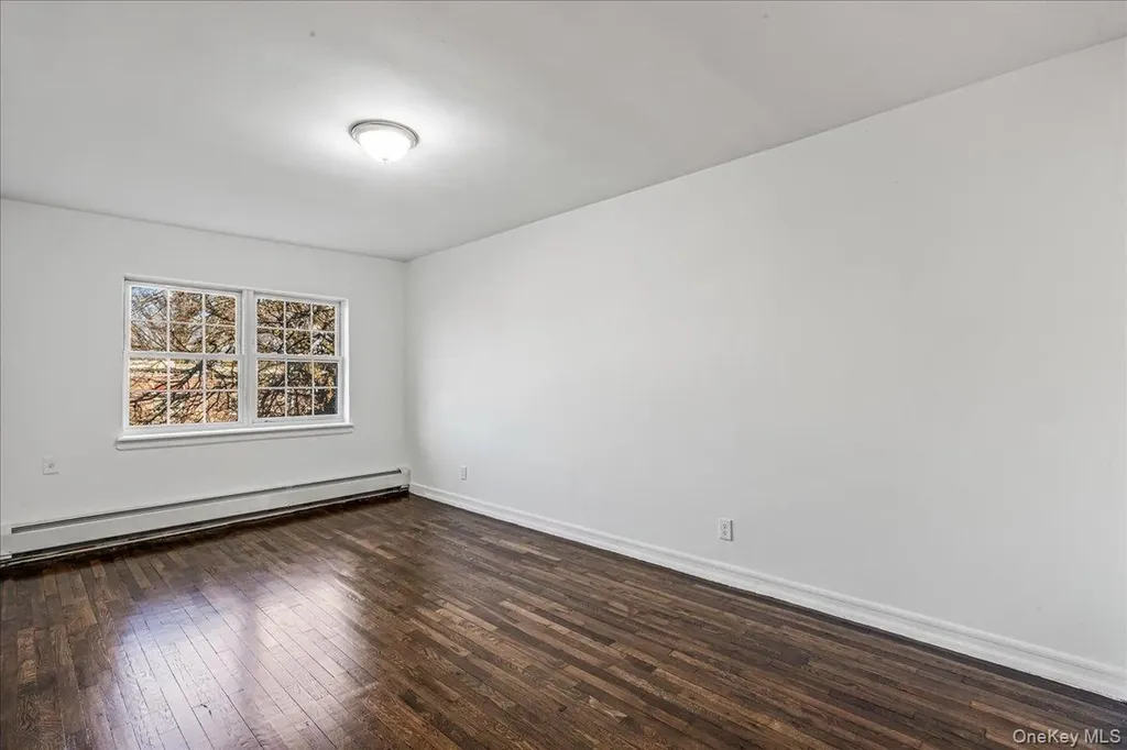 953 E 217th Street Bronx NY 10469