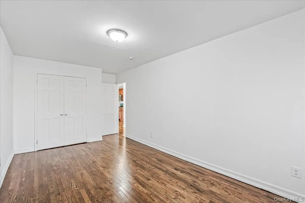 953 E 217th Street Bronx NY 10469
