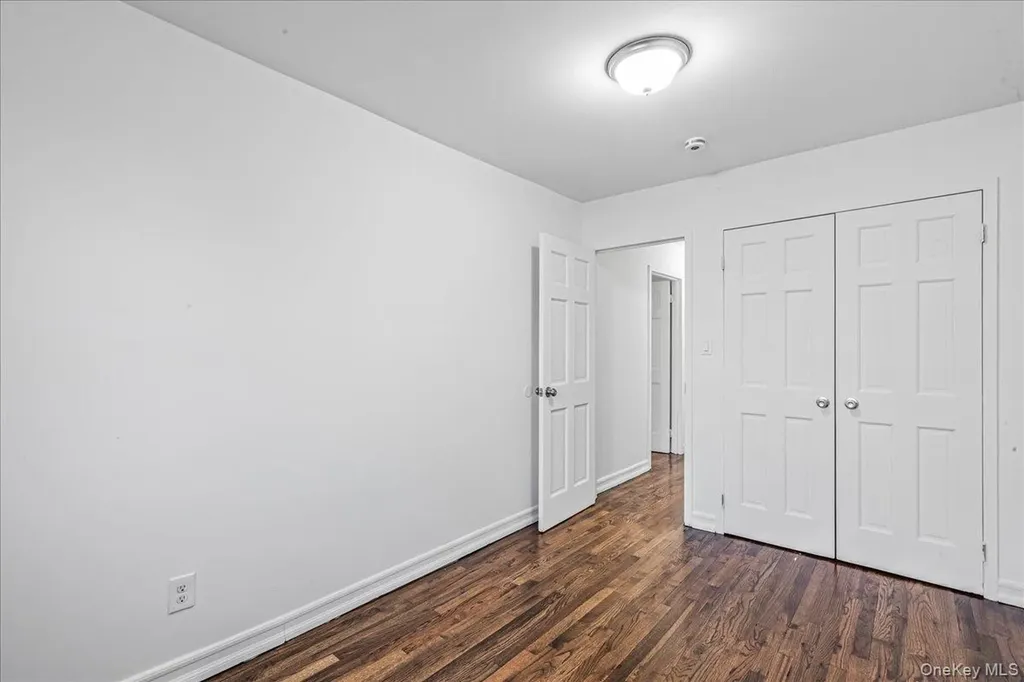 953 E 217th Street Bronx NY 10469