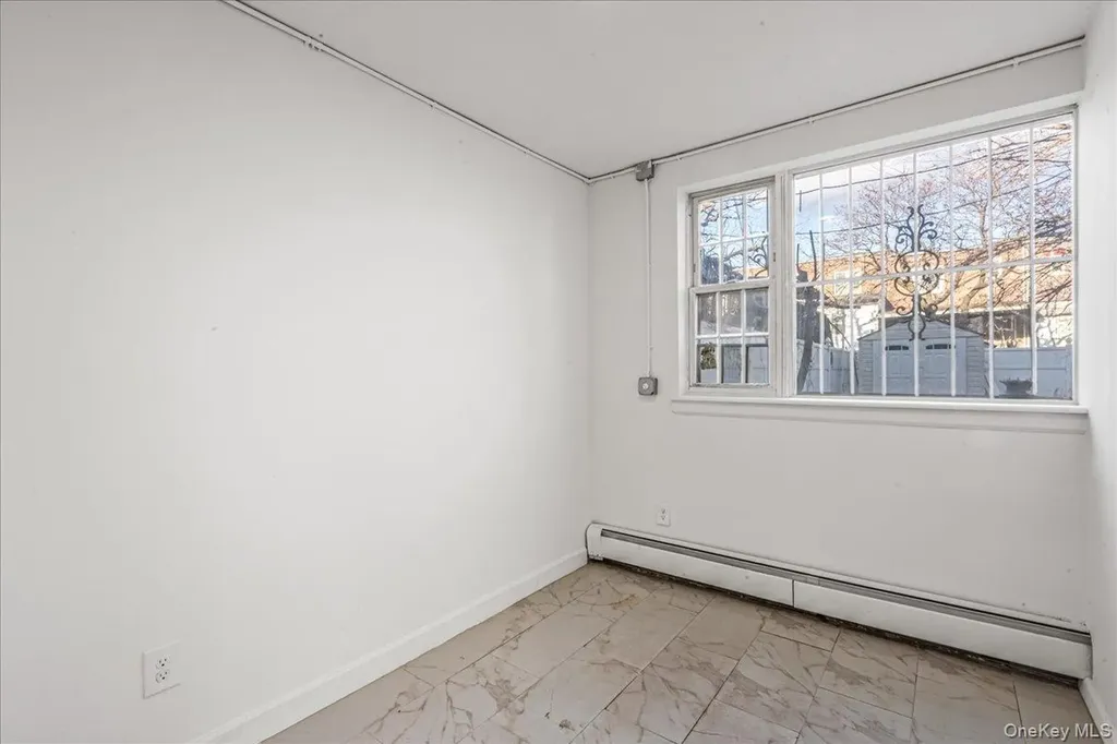 953 E 217th Street Bronx NY 10469