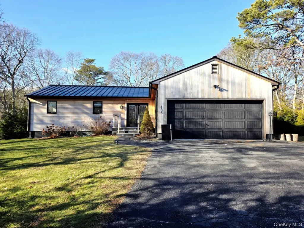 185 Wakeman Road Hampton Bays NY 11946