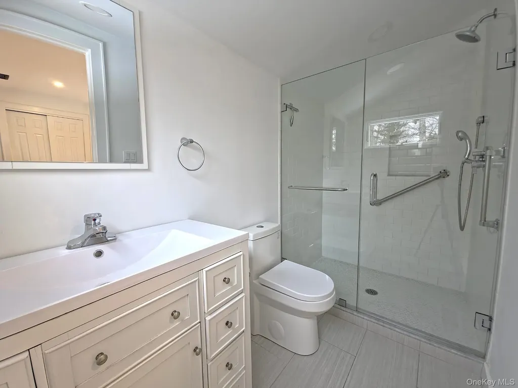185 Wakeman Road Hampton Bays NY 11946