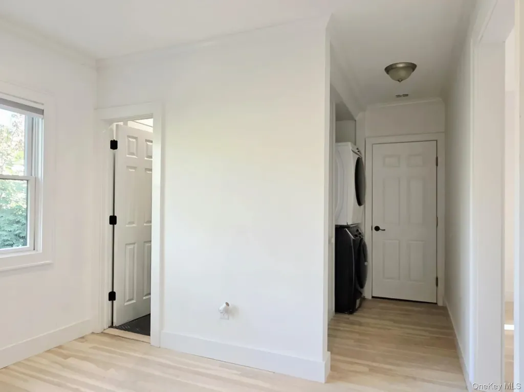 185 Wakeman Road Hampton Bays NY 11946