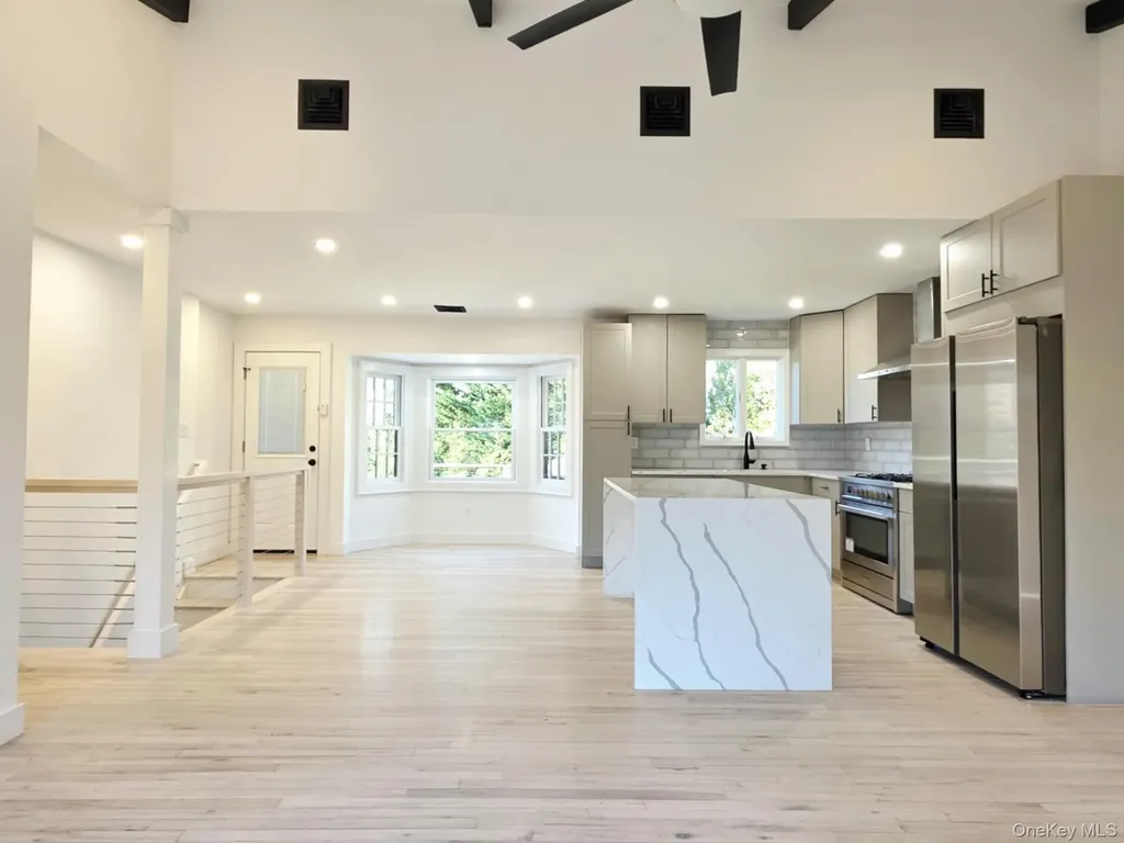 185 Wakeman Road Hampton Bays NY 11946