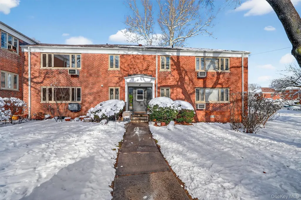 47 Lawrence Drive White Plains NY 10603