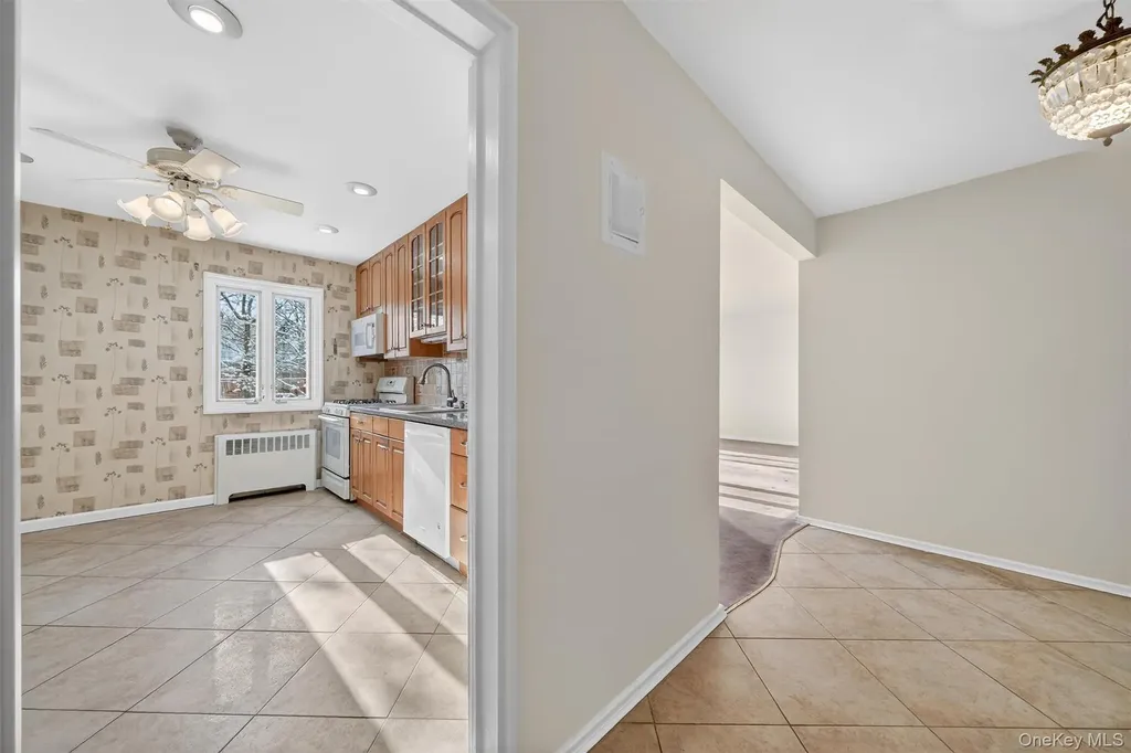 47 Lawrence Drive White Plains NY 10603