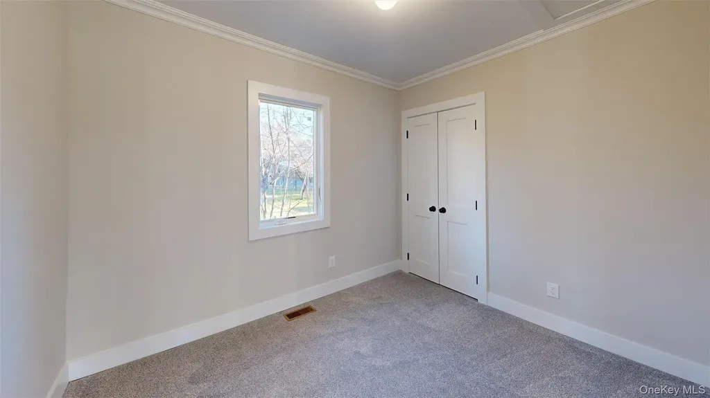 16 Highland Road Rocky Point NY 11778