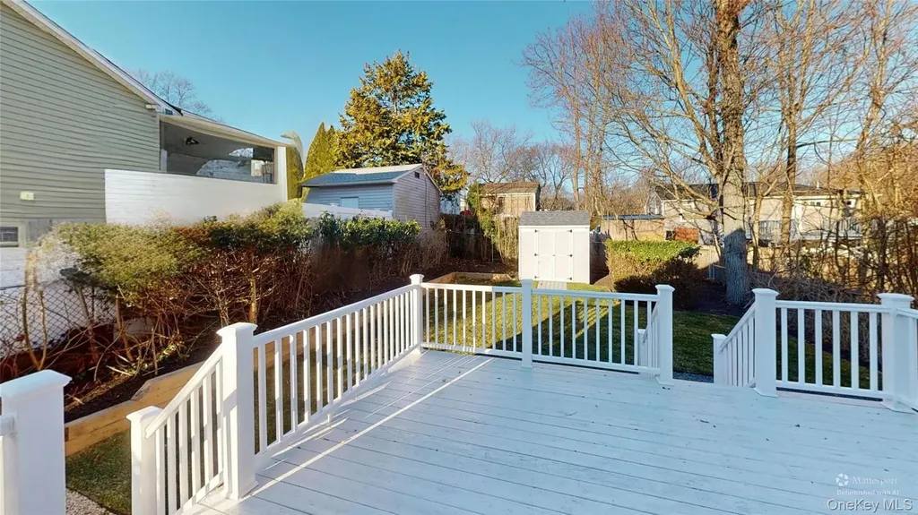 16 Highland Road Rocky Point NY 11778