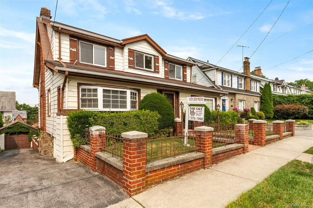 89 Devoe Avenue Yonkers NY 10705
