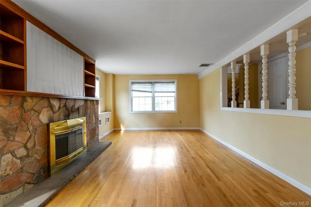 89 Devoe Avenue Yonkers NY 10705