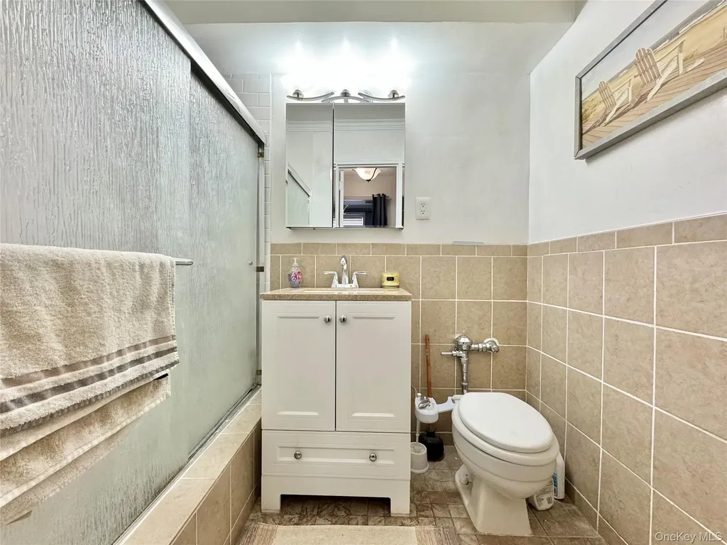 84-09 155th Avenue Howard Beach NY 11414