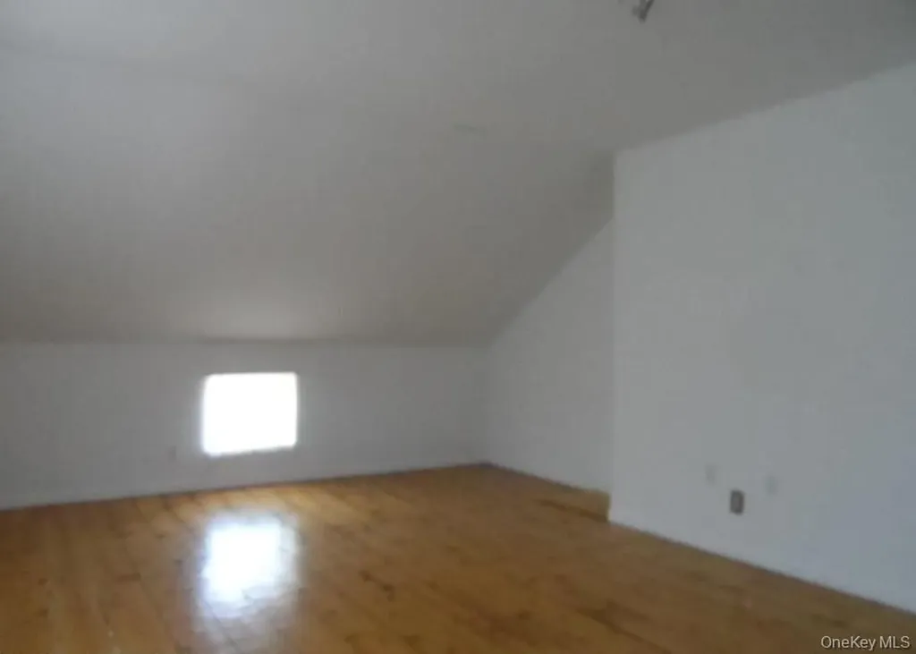 19 Old Post Road Esopus NY 12429