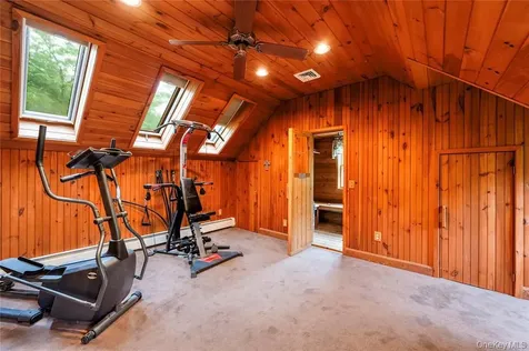 17 Stonegate Drive Hyde Park NY 12538