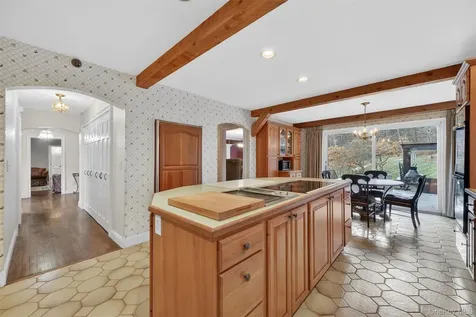 57 Hilltop Drive North Salem NY 10560
