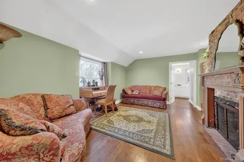 57 Hilltop Drive North Salem NY 10560