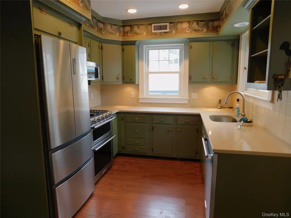 84 Cedar Road Wading River NY 11792