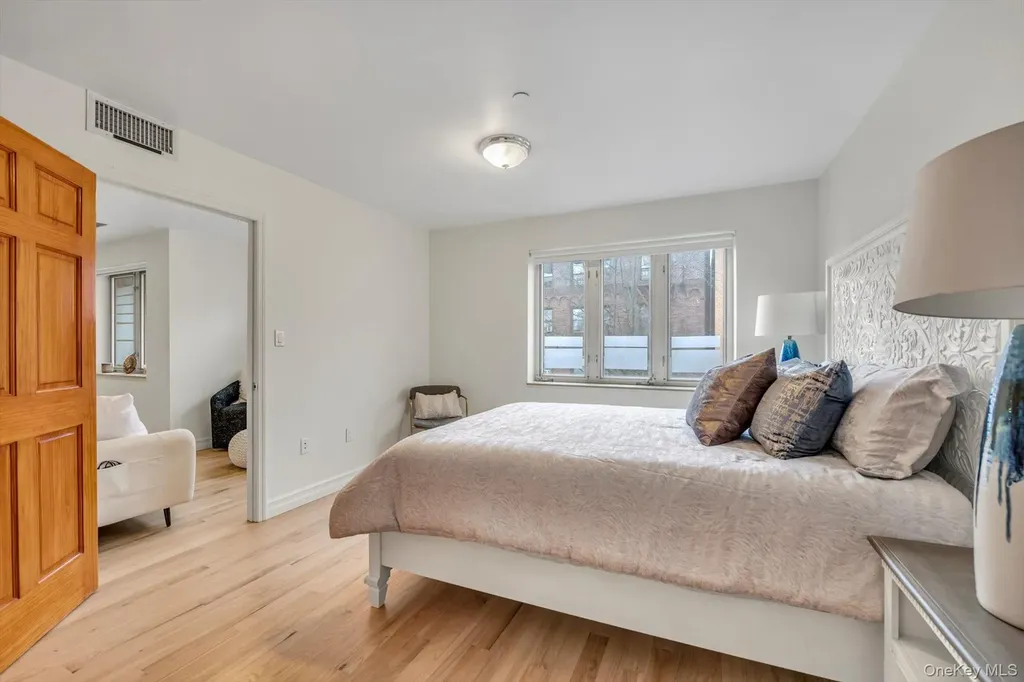8510 Elmhurst Avenue Elmhurst NY 11373
