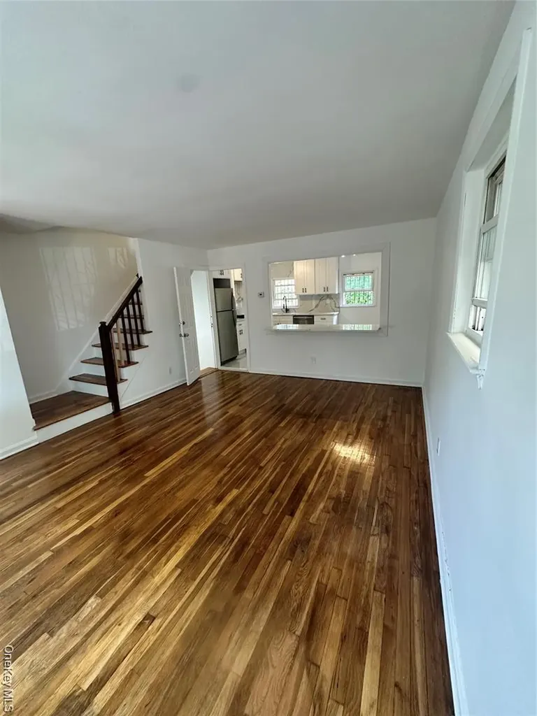 1045 E 228th Street Bronx NY 10466
