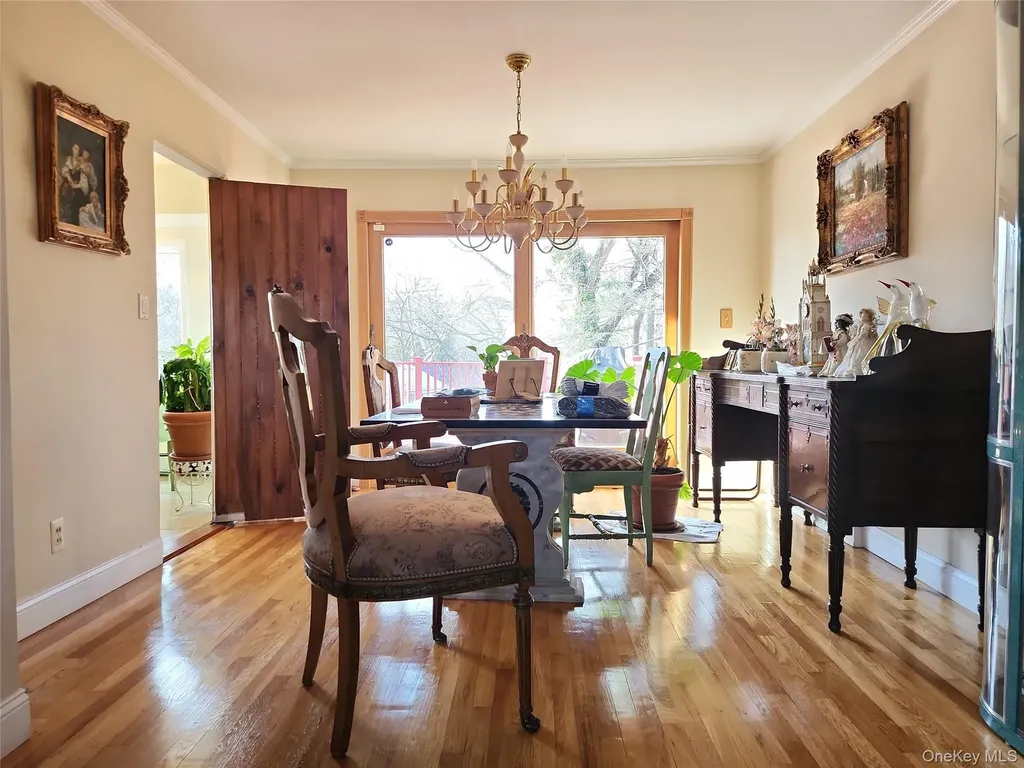 3 Dorset Way Glen Cove NY 11542