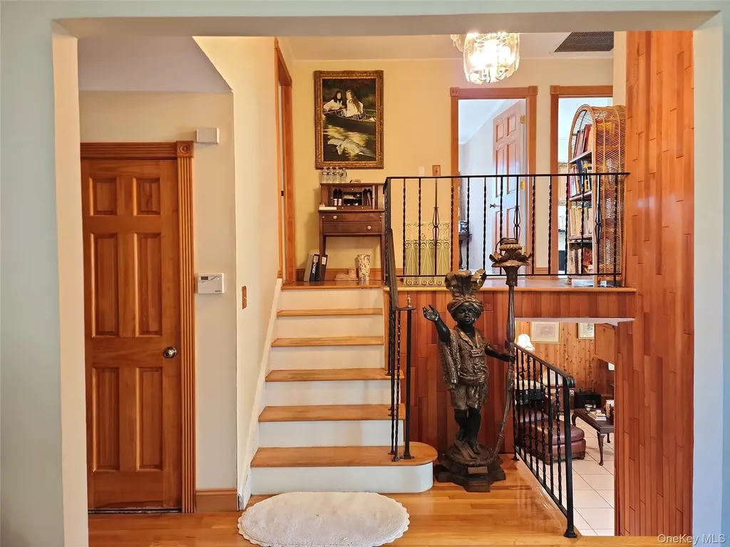 3 Dorset Way Glen Cove NY 11542