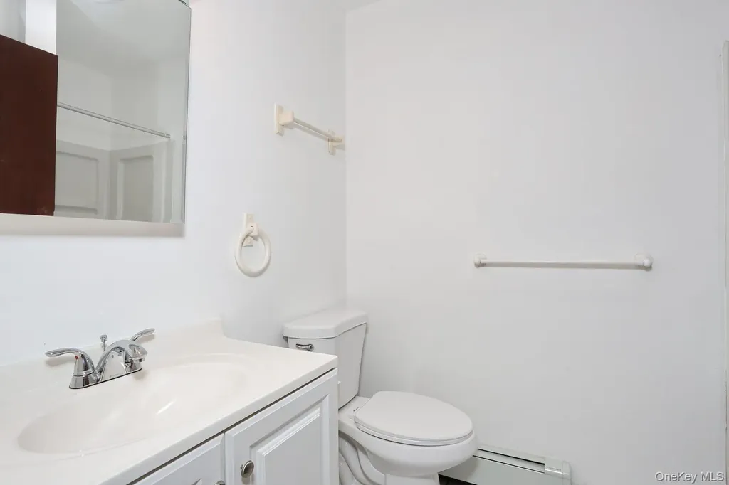 366 Concord Lane Middletown NY 10940