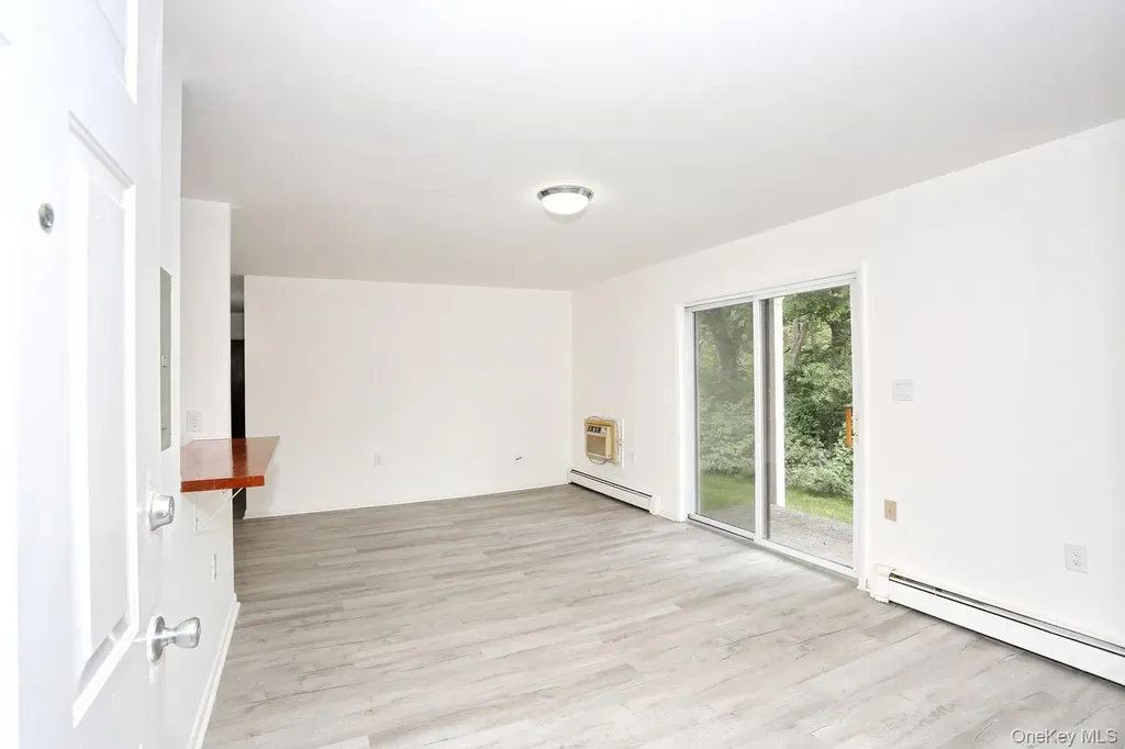 366 Concord Lane Middletown NY 10940