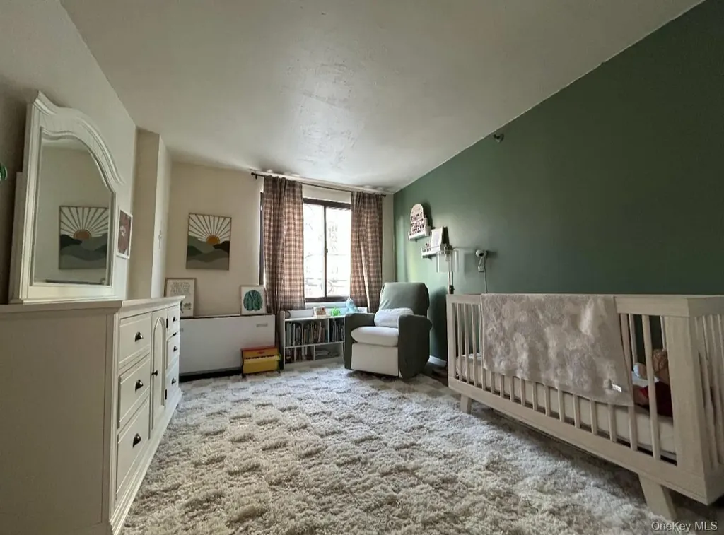 10 Cottage Place White Plains NY 10601